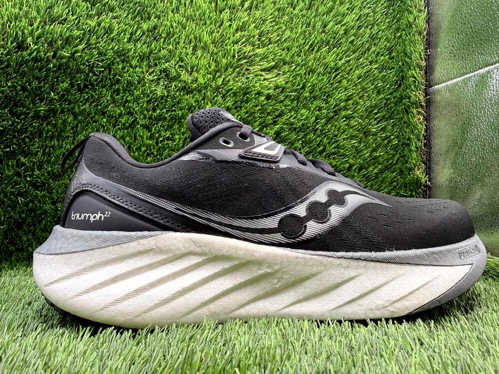 Saucony Triumph 22 S10964-200 Athletic Shoes Women's 8.5 Black Mesh Road Running